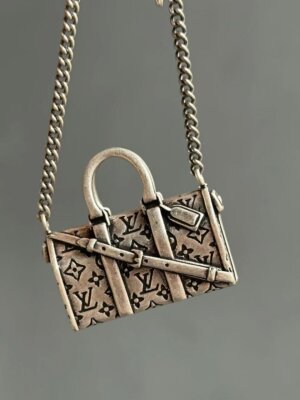 Bubu's Luxury Handbag